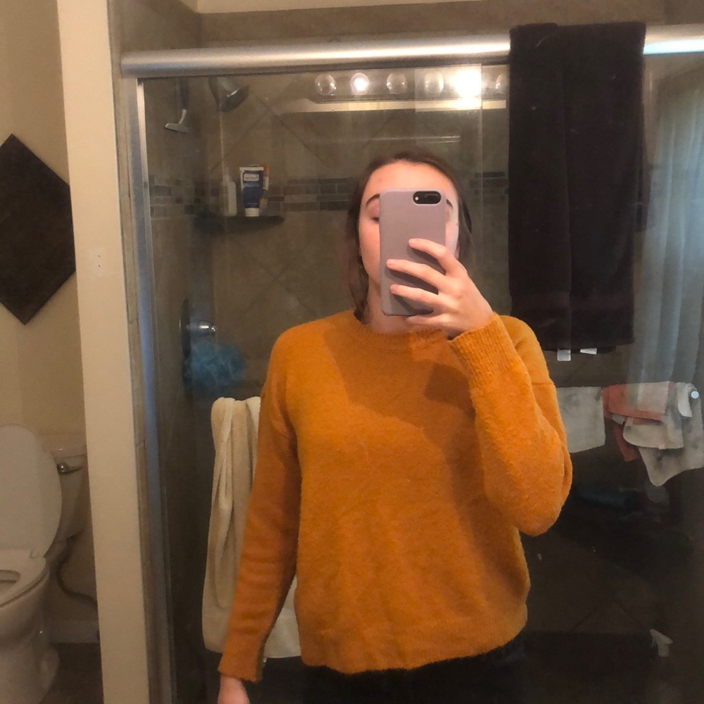 mustard cropped sweater from forever 21 SMALL